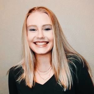 Meet your Posher, Tabitha